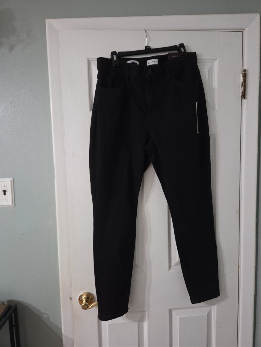 Ava & Viv Women's High-Rise And Skinny Black Stretch Jeans.  17R.  NWT